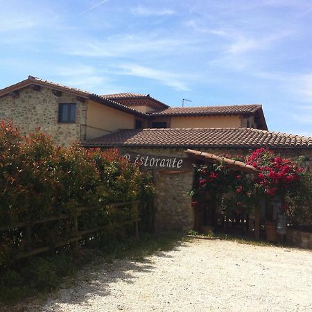 La Locanda Del Colle Bed & Breakfast Canalicchio Luaran gambar