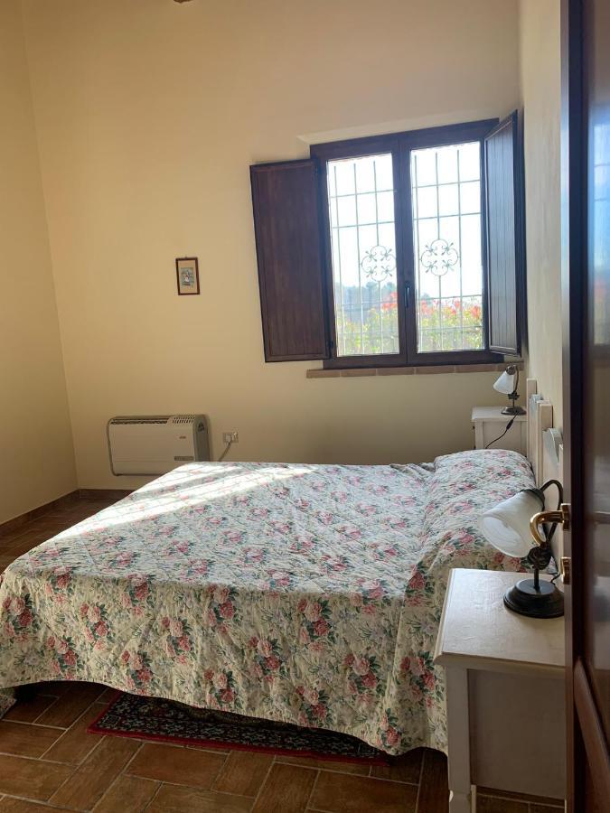 La Locanda Del Colle Bed & Breakfast Canalicchio Luaran gambar