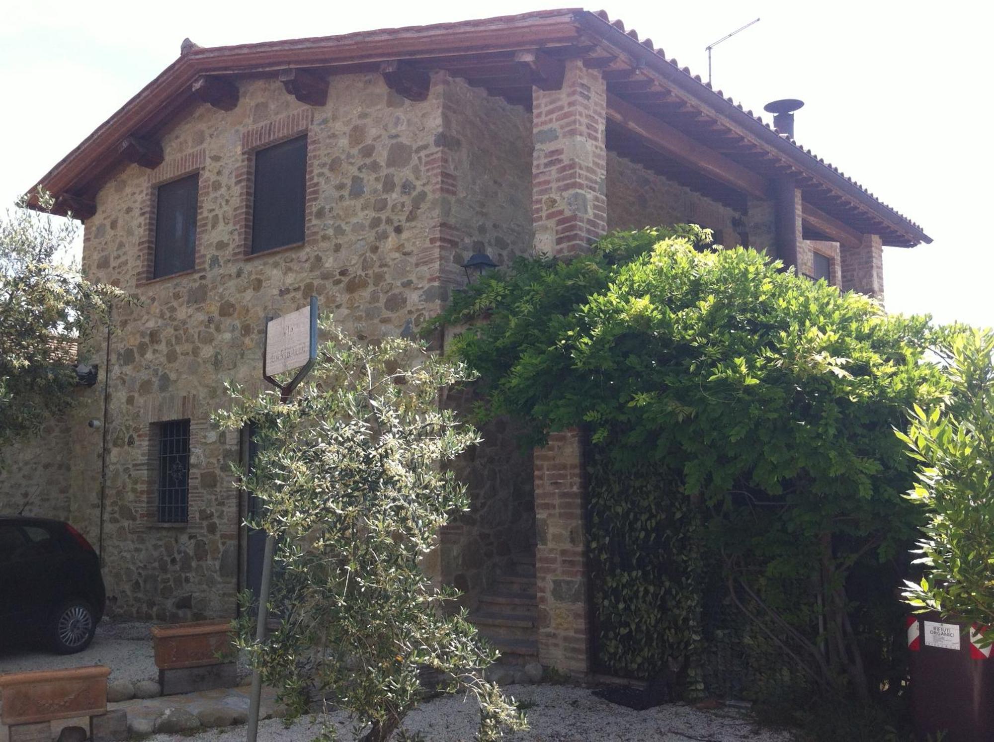 La Locanda Del Colle Bed & Breakfast Canalicchio Luaran gambar